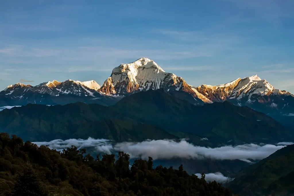 Dhaulagiri trek in nepal